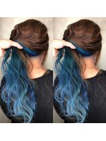 テテ(TETE) インナーカラー ブルー 長堀橋×心斎橋