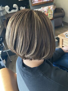 アンバー(amber) ラジュアルボブ