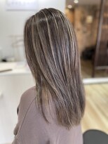 リードヘアーバイバンプ(Lead Hair by vamp)&nbsp;グレージュハイライト