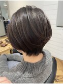 ショートボブ