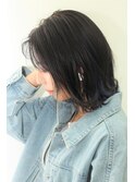 ロブヘアのインナーカラーブルー♪