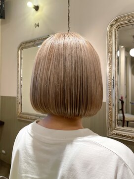 ムーン(moon) 3月#ショコラアッシュ#ヘルシースタイル#ふんわりカール