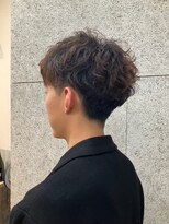 アッタニコ(atta2co)&nbsp;ツーブロック　ニュアンスパーマ　束感　ブラウン　マッシュ