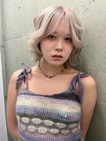 【riNa】ホワイトベージュ、ボブ
