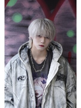 ポプルス(popls) ウルフカット/マッシュウルフ/ホワイトカラー/メンズウルフ