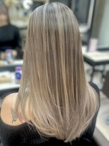 エリーツ(elyts)&nbsp;バレイヤージュ【渋谷／渋谷駅】