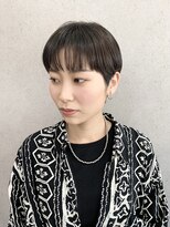 ミクマル(micmal)&nbsp;秋色暗髪レイヤー◎20代30代小顔効果コンパクトベリーショート