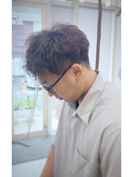 マリンゴ(marengo) ツーブロック×無造作パーマ　20代/メンズ