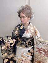 キング 心斎橋店(K!ng)&nbsp;ハイライトカラーミルクティーベージュレイヤーカット