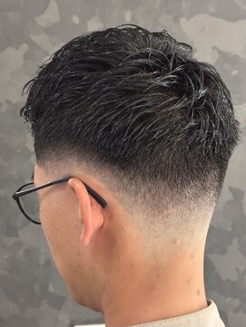 ヒロギンザ 難波店(HIRO GINZA) アップバングフェード