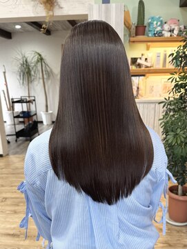 スカイ(SKY) 透明感カラー/髪質改善/縮毛矯正/韓国風レイヤーカット