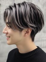 トゥルートラスト オムオム 甲府和戸(True Trust HOMME HOMME)&nbsp;メンズ おしゃれな大人のハイライト ホワイトメッシュ