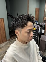 スタンドバーバー 柏(STAND BARBER) MEN’S HAIR/サーフカール/刈り上げセンターパート/柏