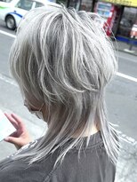 ブレイズヘアー(BLAZEhair) 【ウルフハイトーン】ホワイト×ブリーチ3回