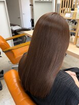 クア(qua)&nbsp;【北千住】髪質改善縮毛矯正で叶える上質艶ストレート