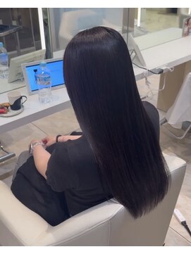 ケンジ 平塚 アネッタ(KENJE annetta) 艶髪ストレート　髪質改善カラー　髪質改善トリートメント