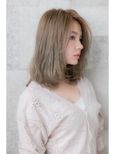 アッシュ ヘアーメイク 桐生(ash hair×make) 20代30代40代/大人かわいい/ミルクティーベージュ/伸ばしかけ