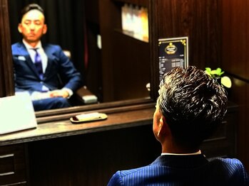 バーバーリング メソッド(BARBERING METHOD)の写真/全部屋完全個室のプライベートラウンジで,貴方にマッチングするサービスを提供する理容室,BARBERING METHOD