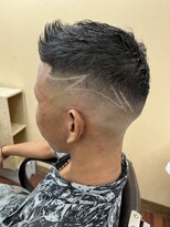 メンズ美容室 タカミ&nbsp;スキンフェード　ジェットモヒカン　バリアート