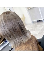 エル(elle.)&nbsp;highlight color