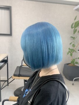ロウル 渋谷(LOWRL) ボブ/水色カラー/ケアブリーチ/ダブルカラー