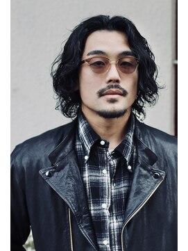 ルアウラフ(LUAU LOUGH) 【TAIYO】グランジパーマ　/Instagram-@taiyo19980626