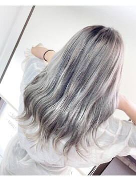 アイズ 本厚木(AIZU) ハイトーンカラー