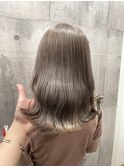 ミルクティーグレージュ