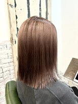 リノナ(Linona)&nbsp;ロングショートワンカールパーマカーキグレージュ前髪錦糸町