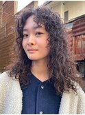 海外ガール風パーマ外国人風パーマロングパーマくるくるパーマ