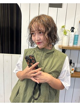 ラビリンス(Labyrinth) くるくるボブパーマ