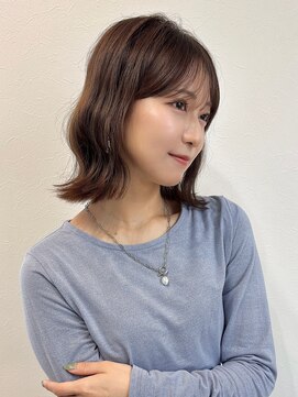 アンニュ(annuy) Instagram/annuy__o0 顔まわりカット/ベージュ/韓国巻き