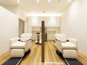 ビューティーバーバー ハナコの写真/髪だけでなく美容全般のお悩みを気軽に相談できる個室空間で、一人ひとりの毎日のキレイをサポート☆