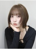 やわらか質感のフェイスレイヤーくびれボブ