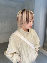 オーン 渋谷(OOn)&nbsp;ペールベージュ×ブラウンのショートウルフ