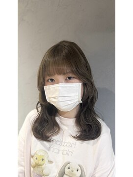 ヘルム(Helm) ブリーチなしダブルカラー/オリーブベージュ