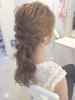 ローラ 本店(Rola)&nbsp;ハーフアップ☆トレンドスタイル　ヘアセット
