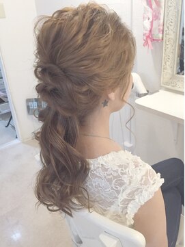 ローラ 本店(Rola) ハーフアップ☆トレンドスタイル　ヘアセット