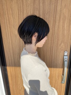 リンフ(Rinf.) 【Rinf.】耳掛けひし形ショートボブ