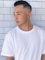 サンディーズバーバーショップ(Sandees)&nbsp;七三サイドグラデーション黒髪オールバックフェード刈り上げ