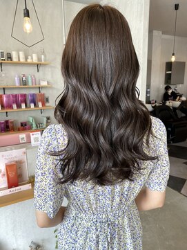 シェル 津山の手店(shel) オリーブベージュ20代30代40代髪質改善トリートメント艶感