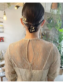 レオ(LEO.) タイトなお呼ばれヘア