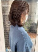 ブラウンベージュ　イヤリングカラー