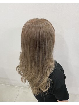 アンダーバーホワイト 西宮店(_WHITE) 脱白髪染めカラー　ミルクティーベージュ
