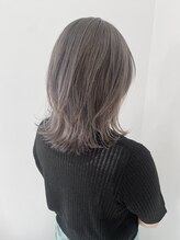 ヴィアルス 美園店(VIARS) ネオウルフカット/グレーベージュカラー