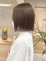 ローレン(LOREN)&nbsp;ミルクティーベージュぷつっとボブケアブリーチ 梅田