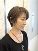 白髪ぼかしハイライト×大人ショート
