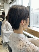 アーロン(aaron)&nbsp;【サロンワーク】可愛いけどちょっとカッコいいショート