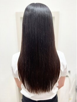 イーストバイエルゴ 川崎東口(EAST by ergo)の写真/癖やうねりにお困りの方も◎酸性ストレートでダメージを最小限に抑えながら、美しいストレートヘアが叶う♪