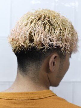 メリケンバーバーショップ フクオカ(MERICAN BARBERSHOP FUK) べリーショートダークアッシュニュアンスパーマ韓国マッシュ